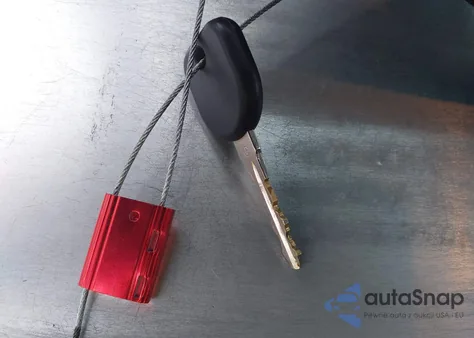 2010 Chevrolet Silverado 1500 Work Truck из США, поврежденный, VIN 1GCPKPEA3AZ236772